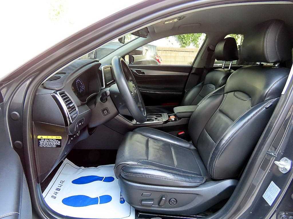 Hyundai Grandeur — photo 05