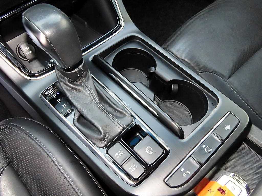 Hyundai Grandeur — photo 11
