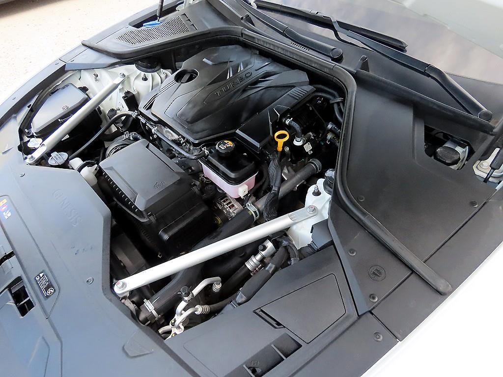 Genesis G80 — photo 19