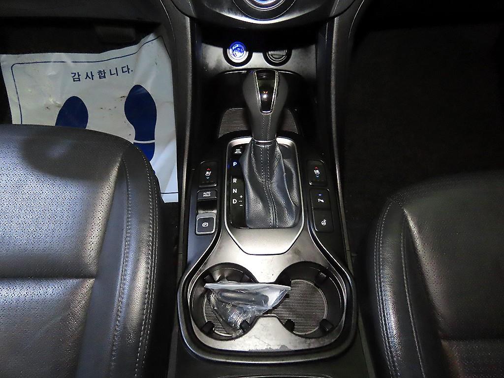 Hyundai Maxcruz — photo 12