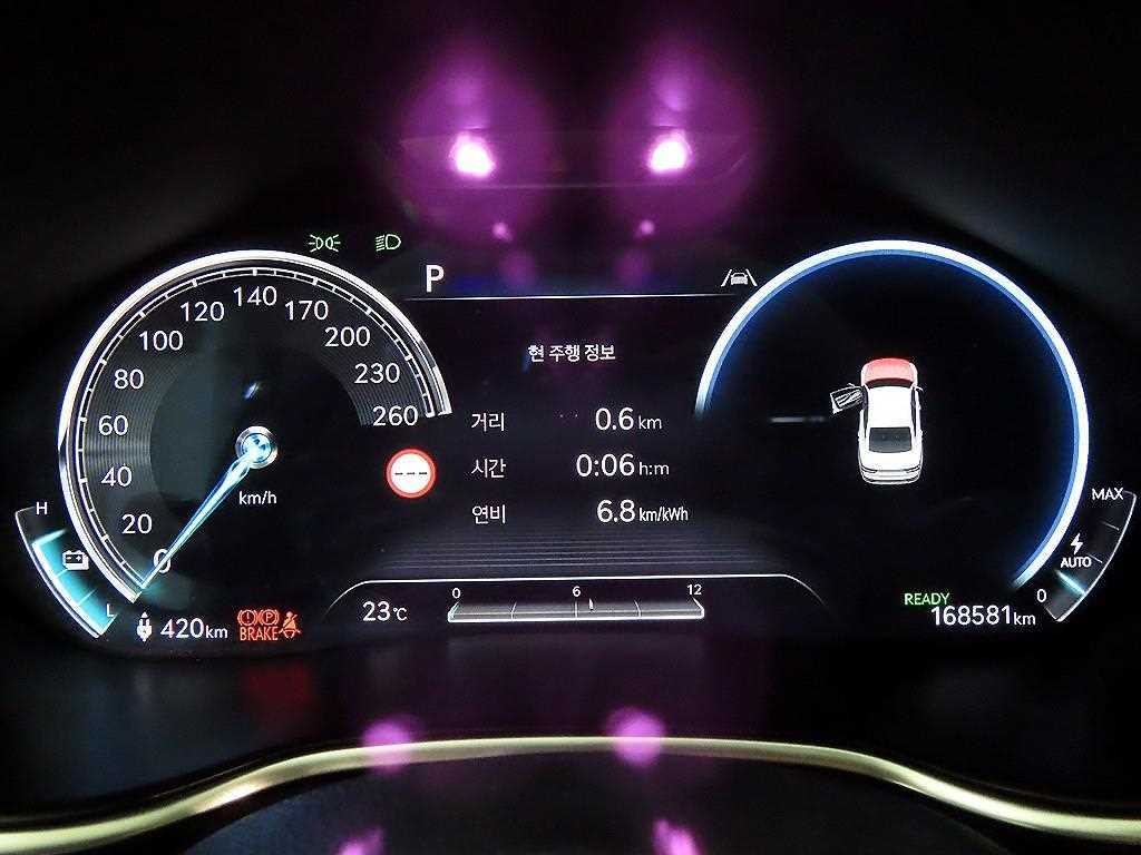 Genesis G80 — photo 10