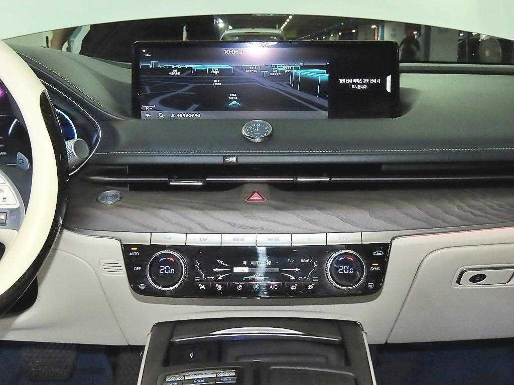 Genesis G80 — photo 11