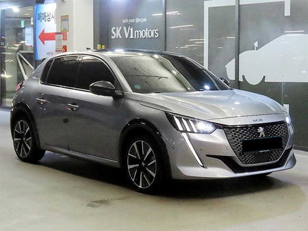 Peugeot 208 — photo 01
