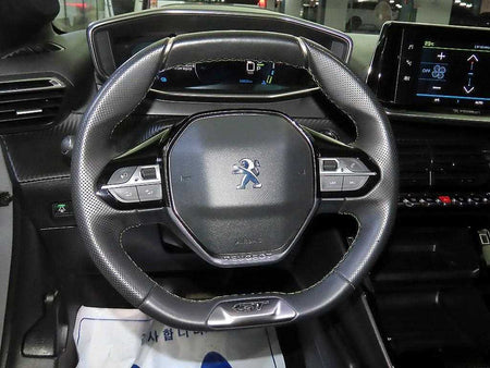 Peugeot 208 — photo 08