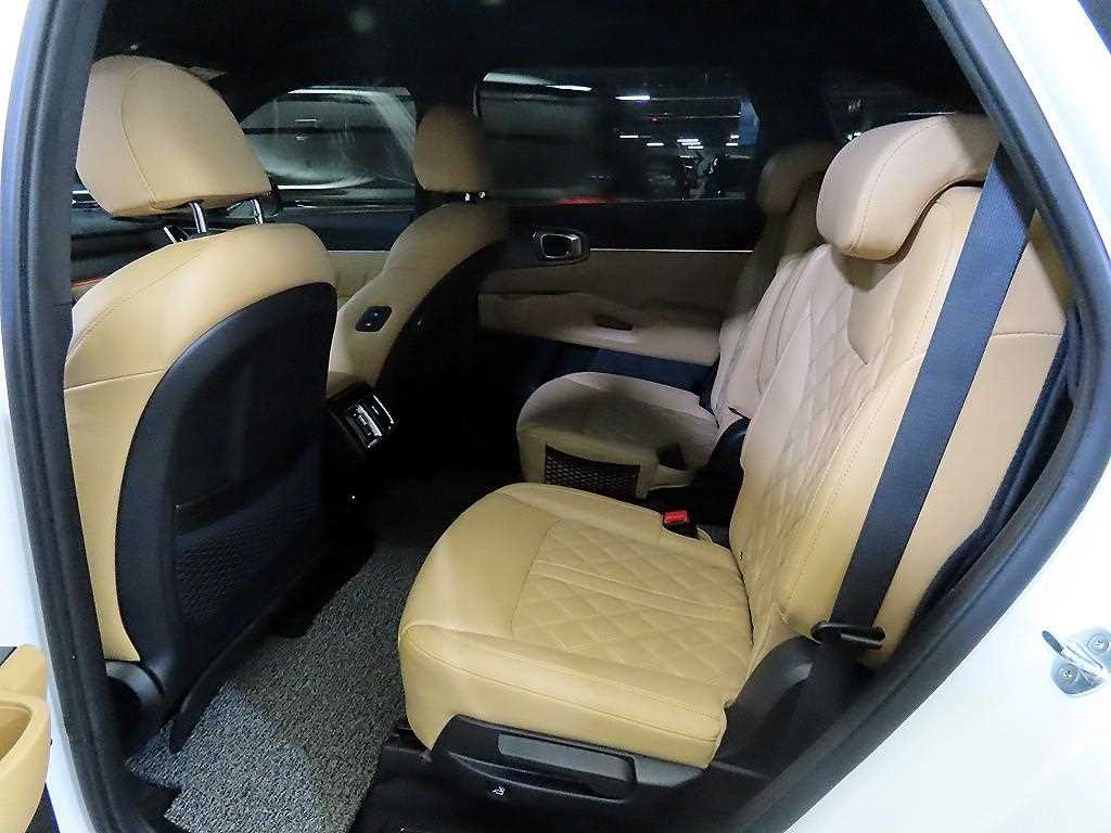 Kia Sorento — photo 08