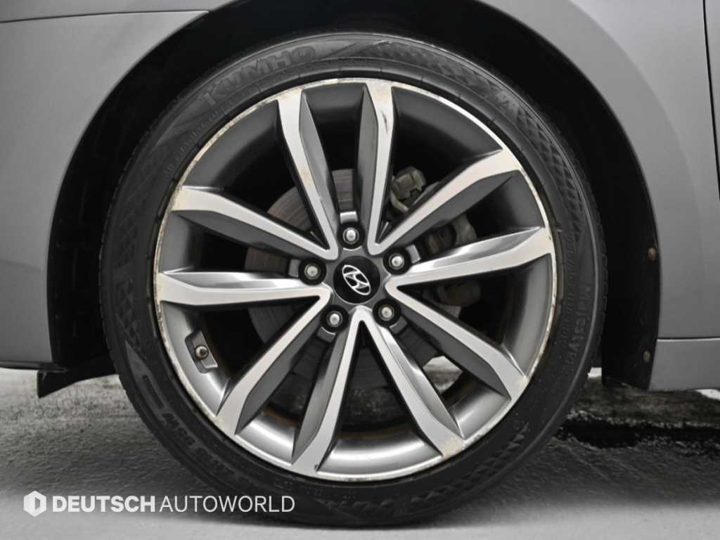 Hyundai i40 — photo 05