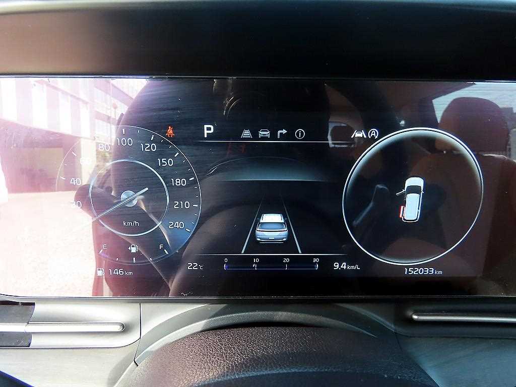 Kia Carnival — photo 10