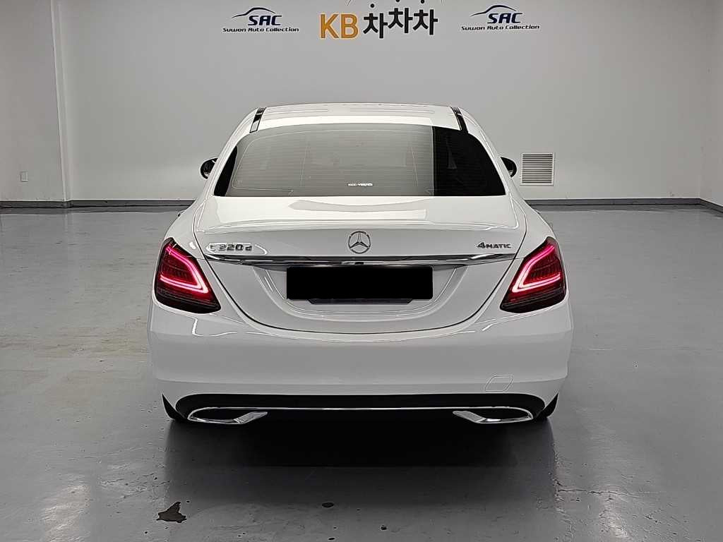 Mercedes-Benz C-Class — photo 03