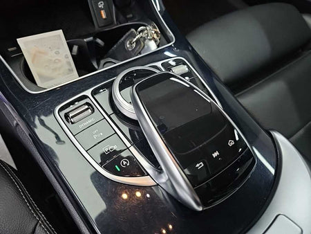 Mercedes-Benz C-Class — photo 16