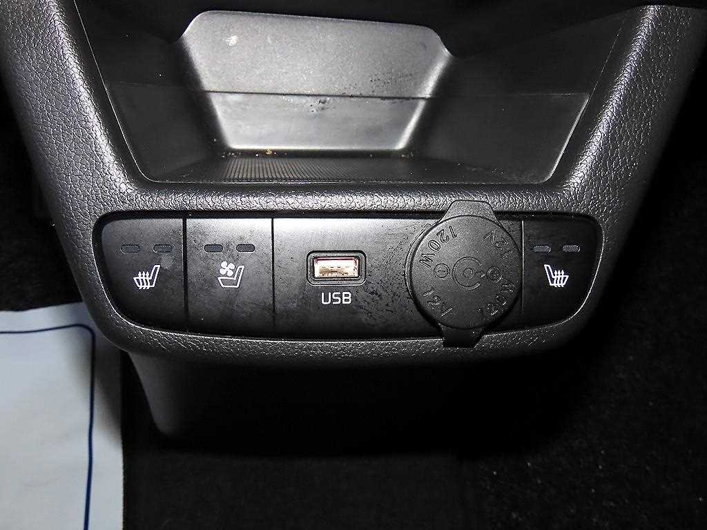 Kia RAY — photo 15