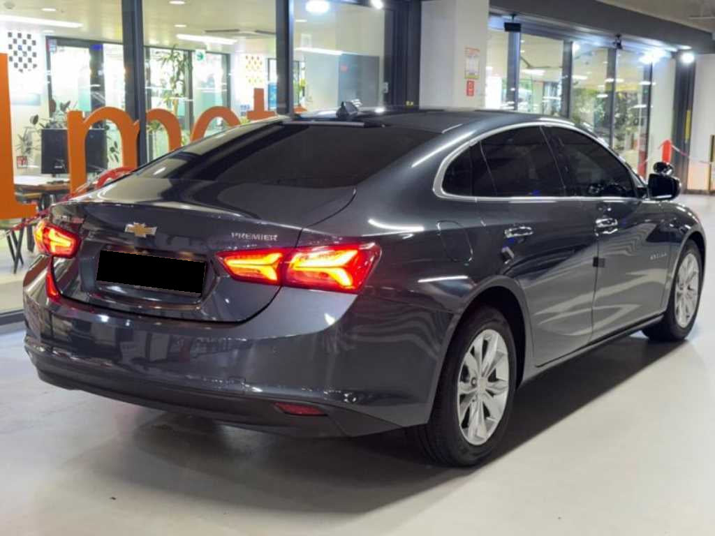 CHEVROLET Malibu — photo 04