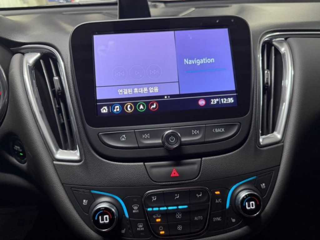 CHEVROLET Malibu — photo 10