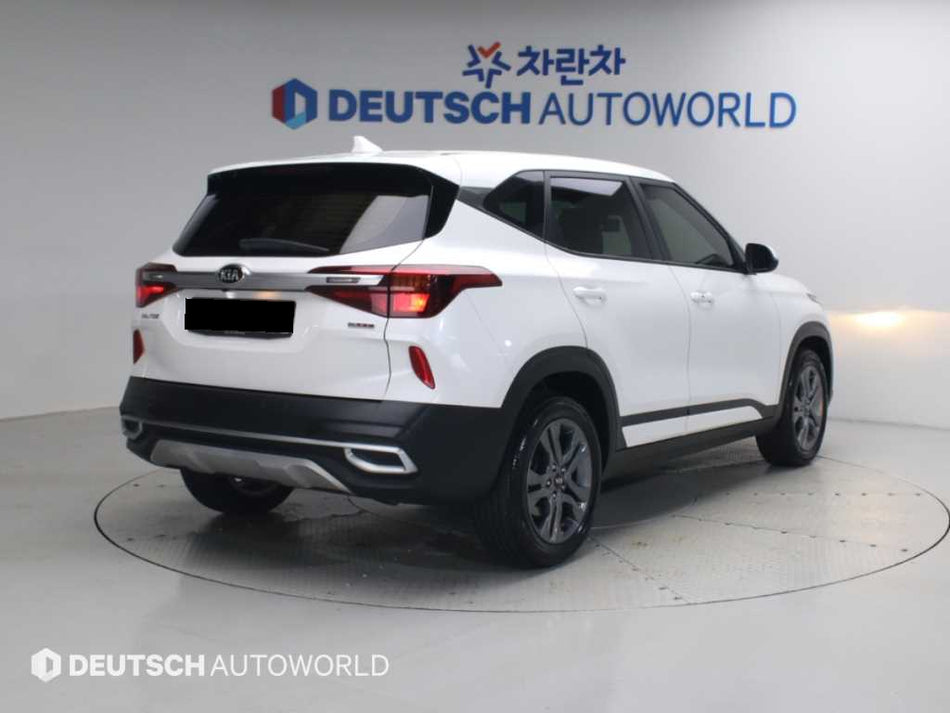 Kia Seltos — photo 02