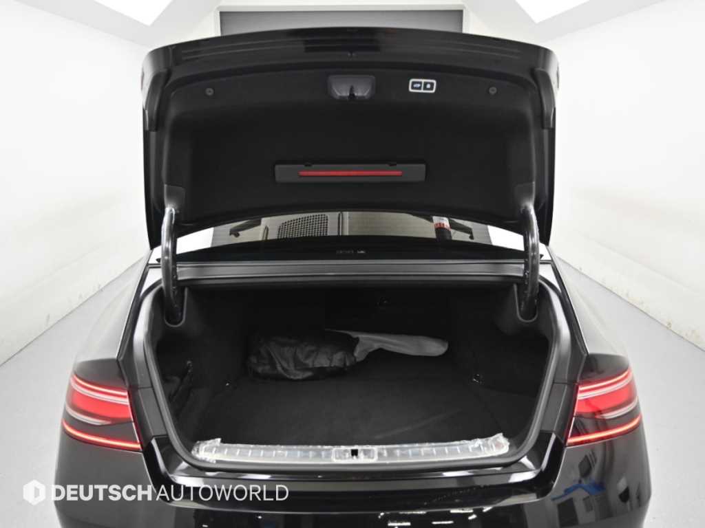 Genesis G90 — photo 05