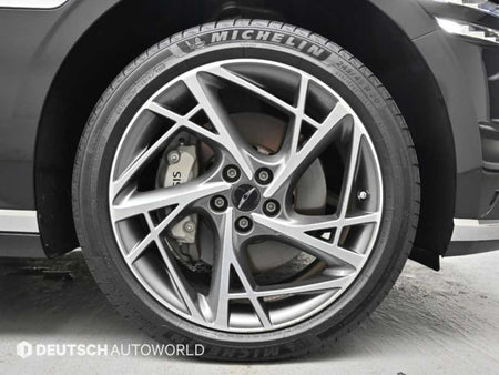 Genesis G90 — photo 06