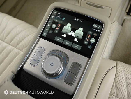 Genesis G90 — photo 18