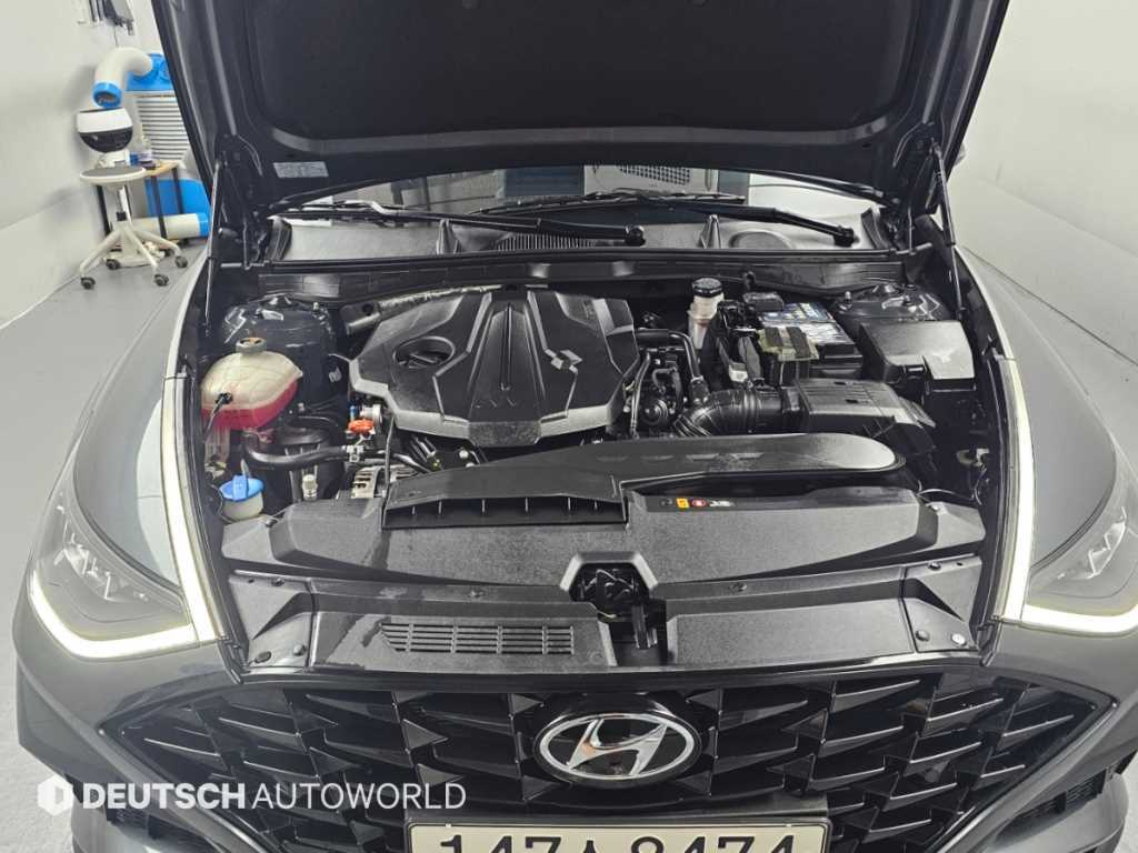 Hyundai Sonata — photo 06