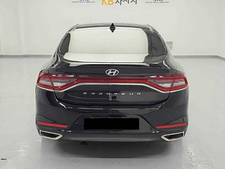 Hyundai Grandeur — photo 03