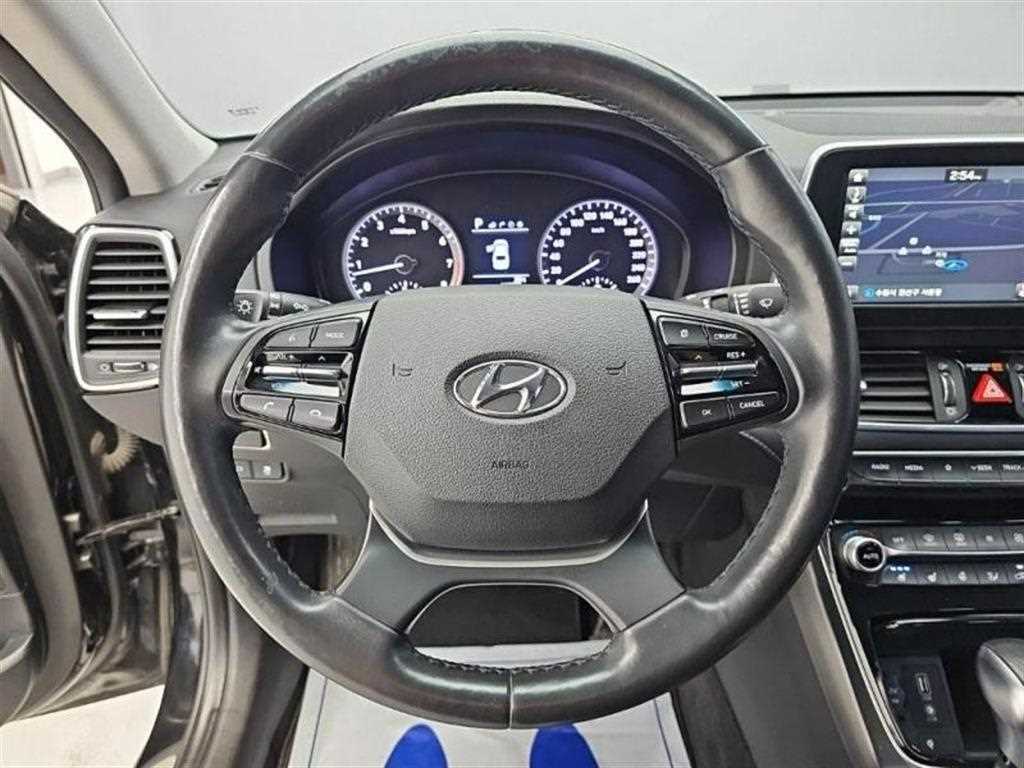 Hyundai Grandeur — photo 09
