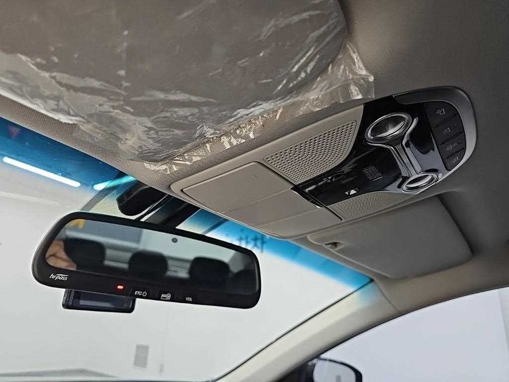Hyundai Grandeur — photo 16