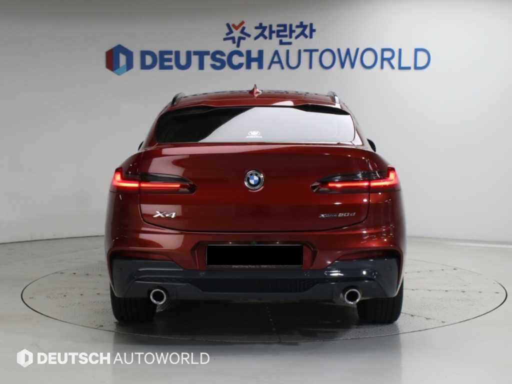 BMW X4 — photo 04