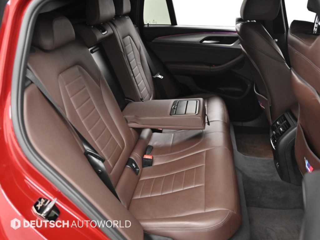 BMW X4 — photo 12