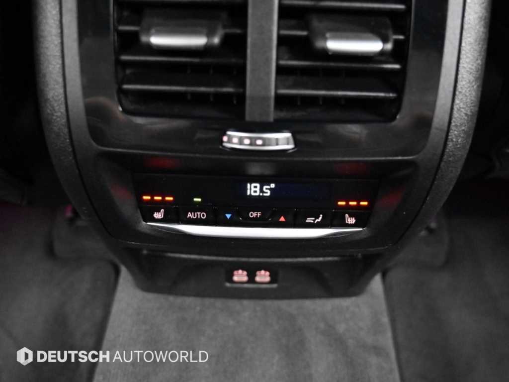 BMW X4 — photo 16