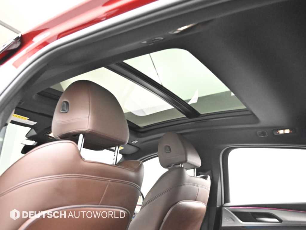 BMW X4 — photo 18