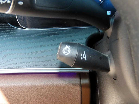 Mercedes-Benz E-Class — photo 11