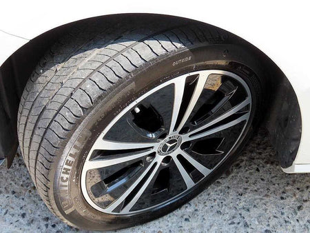Mercedes-Benz E-Class — photo 20