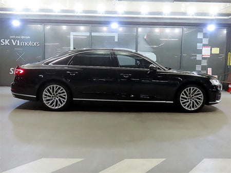 Audi A8 — photo 03