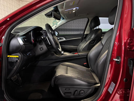 Genesis G70 — photo 06