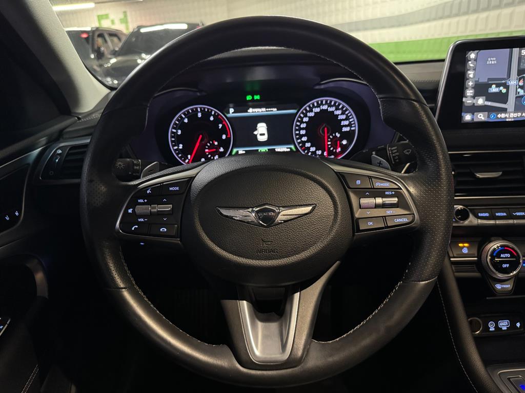 Genesis G70 — photo 10
