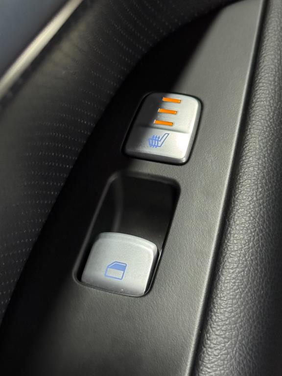 Genesis G70 — photo 17