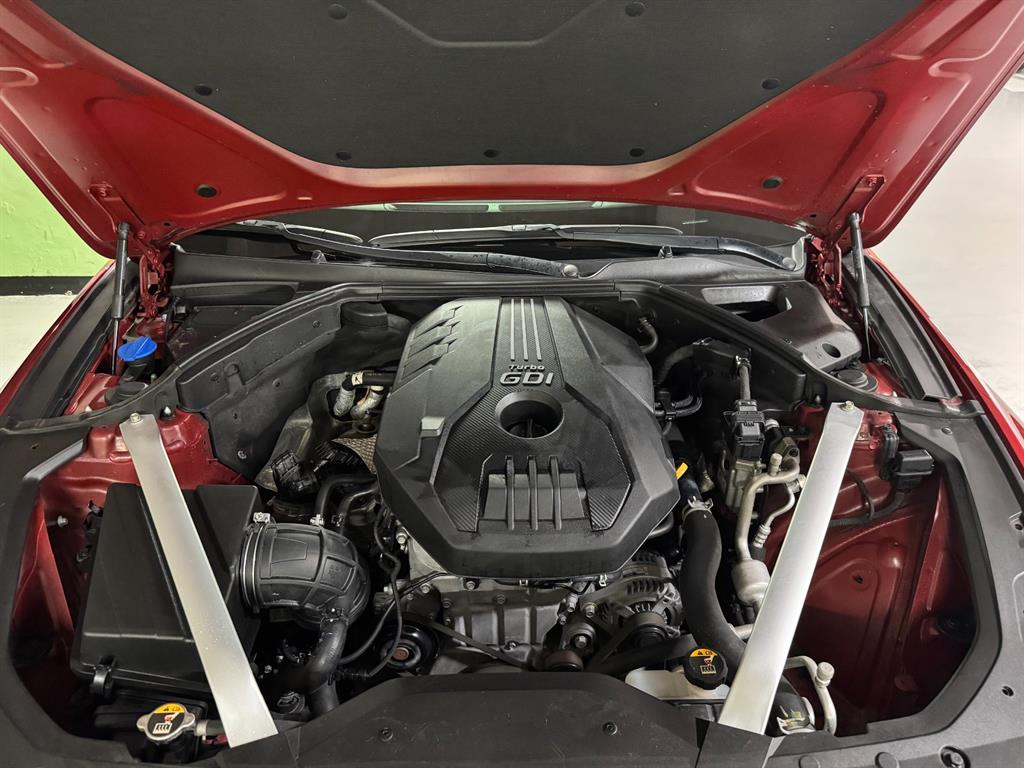 Genesis G70 — photo 19