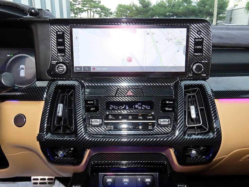 Kia Sorento — photo 12
