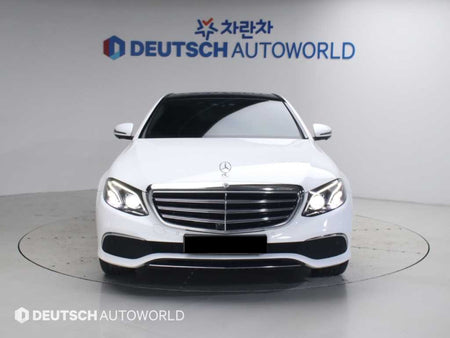 Mercedes-Benz E-Class — photo 03