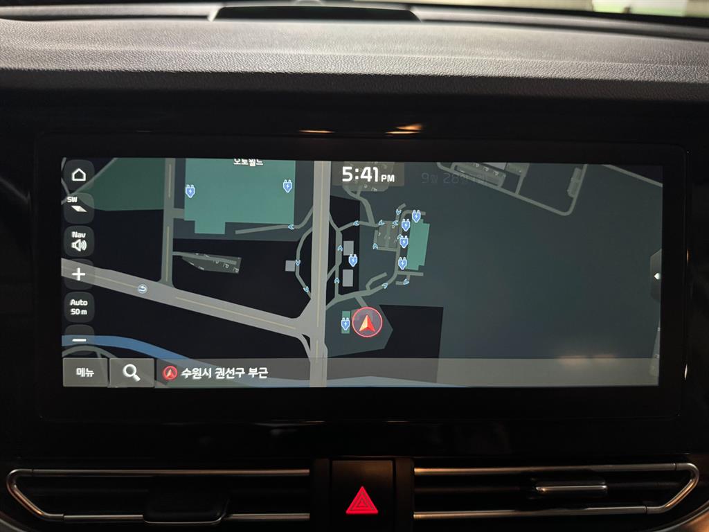 Kia Niro — photo 11