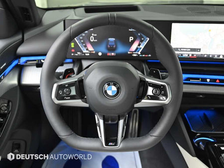 BMW 5-Series — photo 13