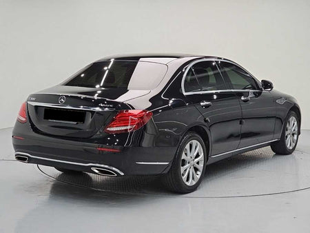 Mercedes-Benz E-Class — photo 04