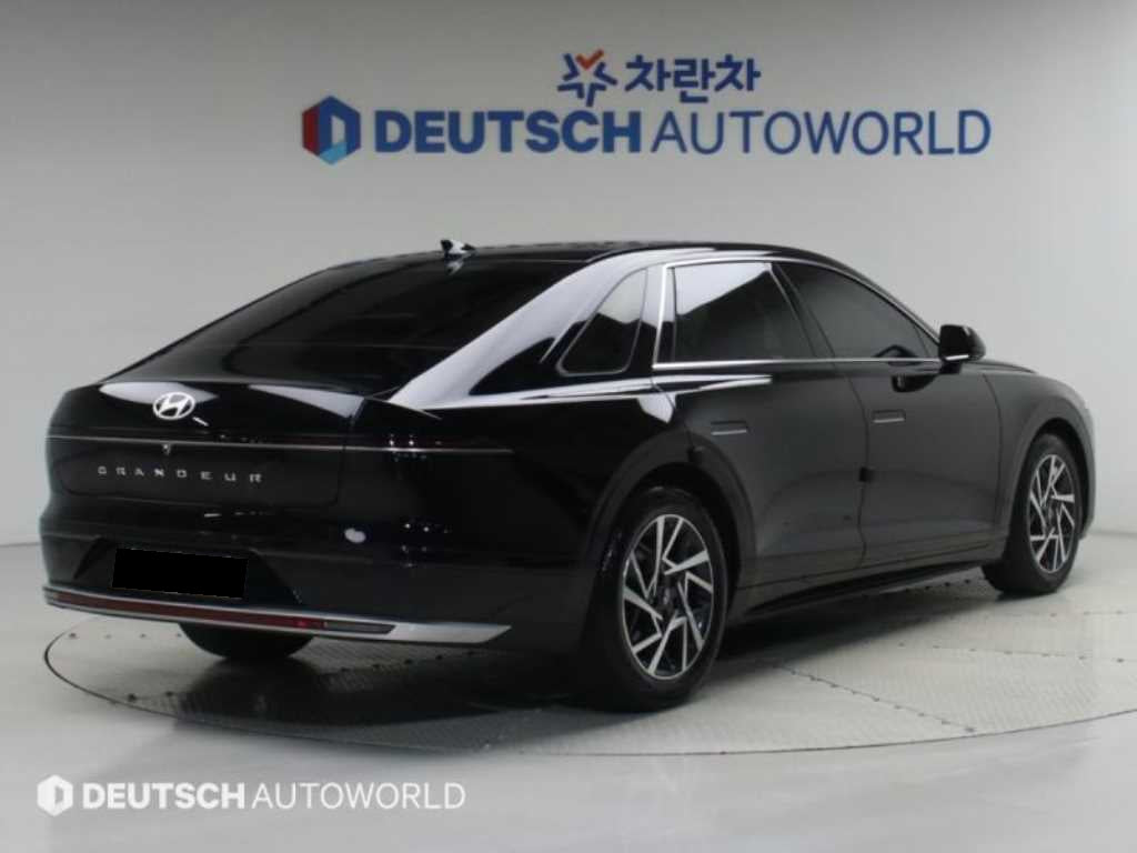 Hyundai Grandeur — photo 02
