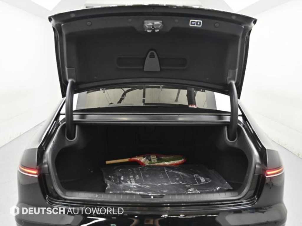 Hyundai Grandeur — photo 19