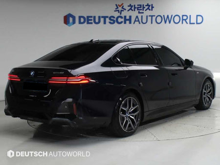 BMW i5 — photo 02