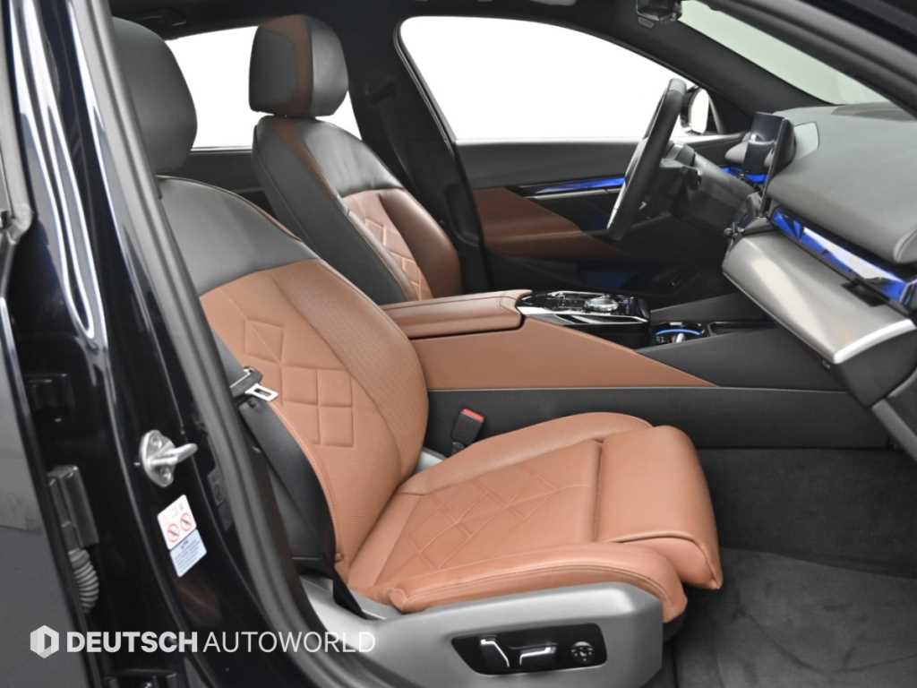 BMW i5 — photo 10