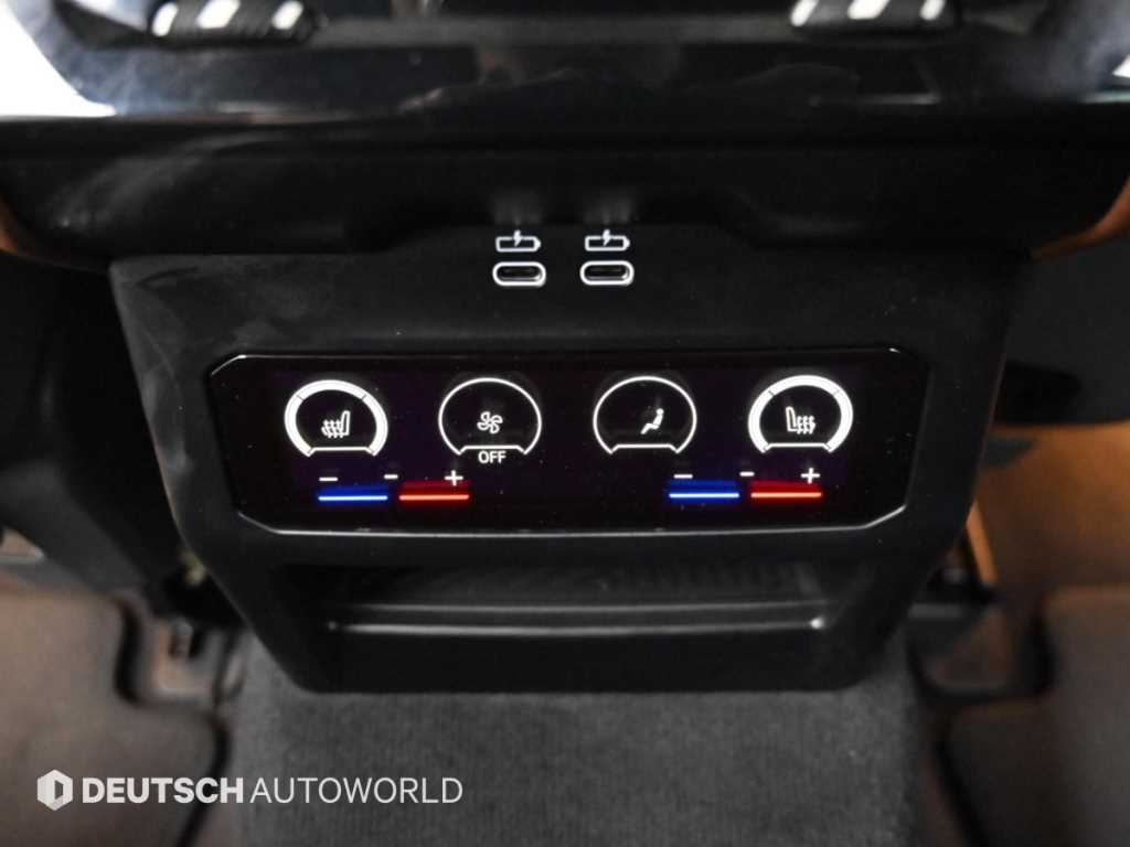 BMW i5 — photo 16