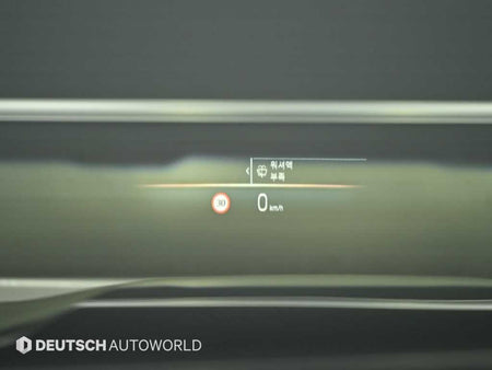 BMW i5 — photo 17