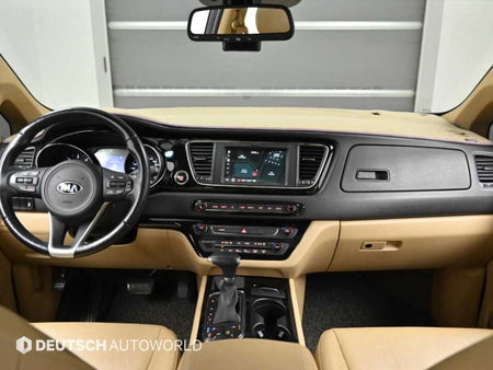 Kia Carnival — photo 07