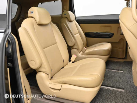 Kia Carnival — photo 12