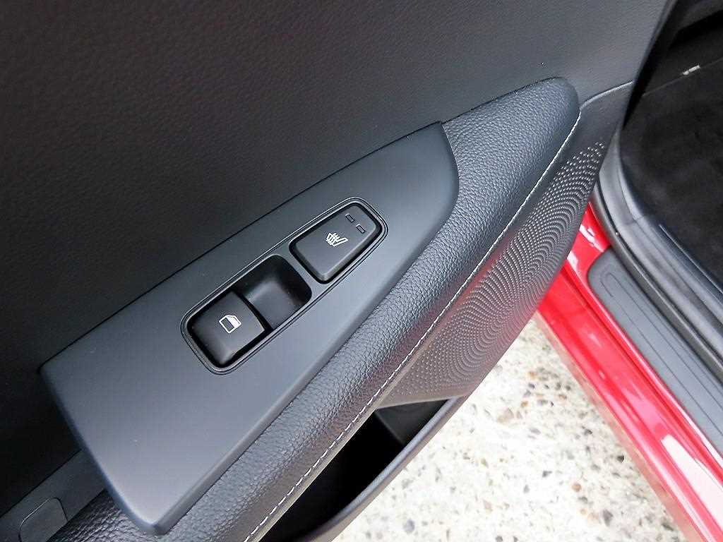 Kia K3 — photo 16