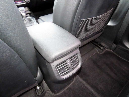 Kia K3 — photo 17